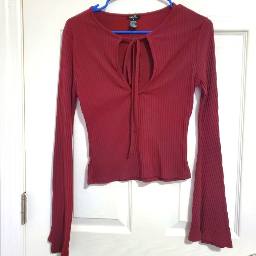 Rue21 Merlot Top🍷